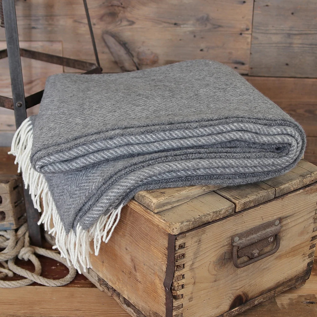 Cashmere Merino Wool Throw Grey Herringbone