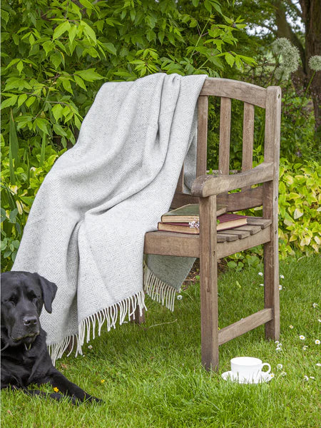 Cashmere Merino Wool Throw Pale Grey & Cream Herringbone