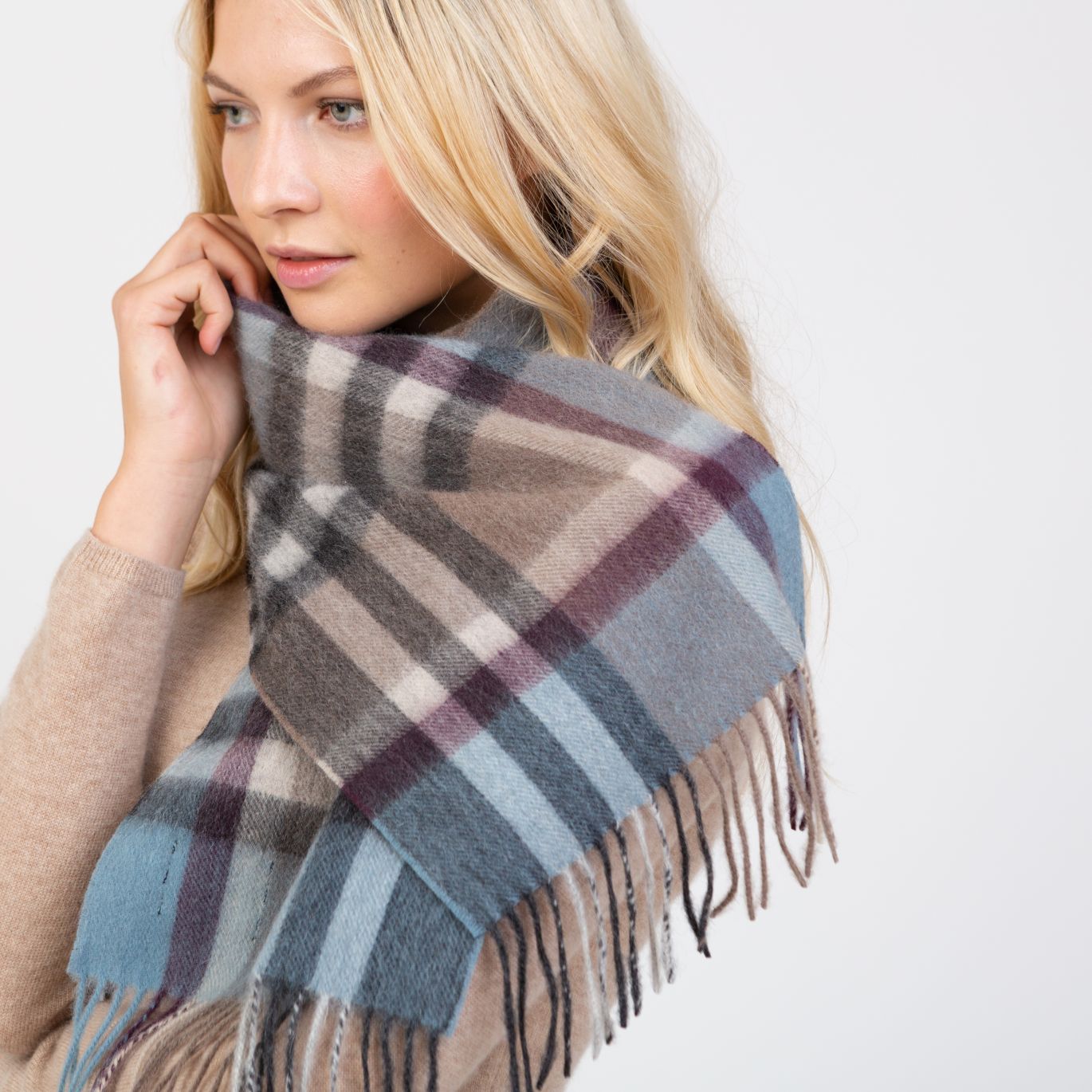 100% Lambswool Scarf Blue Taupe Tartan