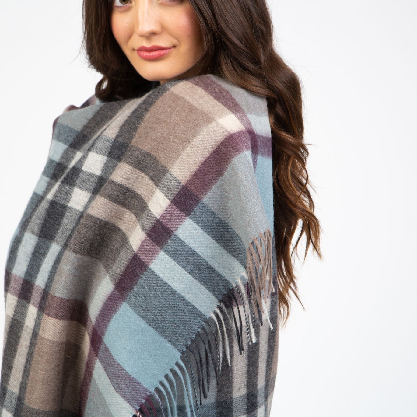 100% Lambswool Stole Blue Taupe Tartan